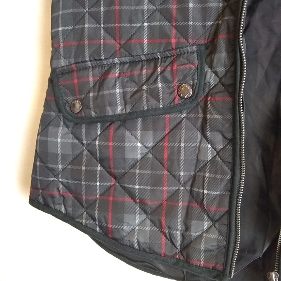 British Khaki womens vest - Picture 2 of 7